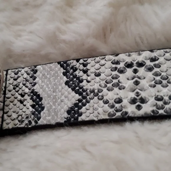WHBM Adjustable Python Belt NWOT! - Picture 12 of 16